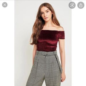 Light Before Dark (UO) Fitted Top Off the Shoulder